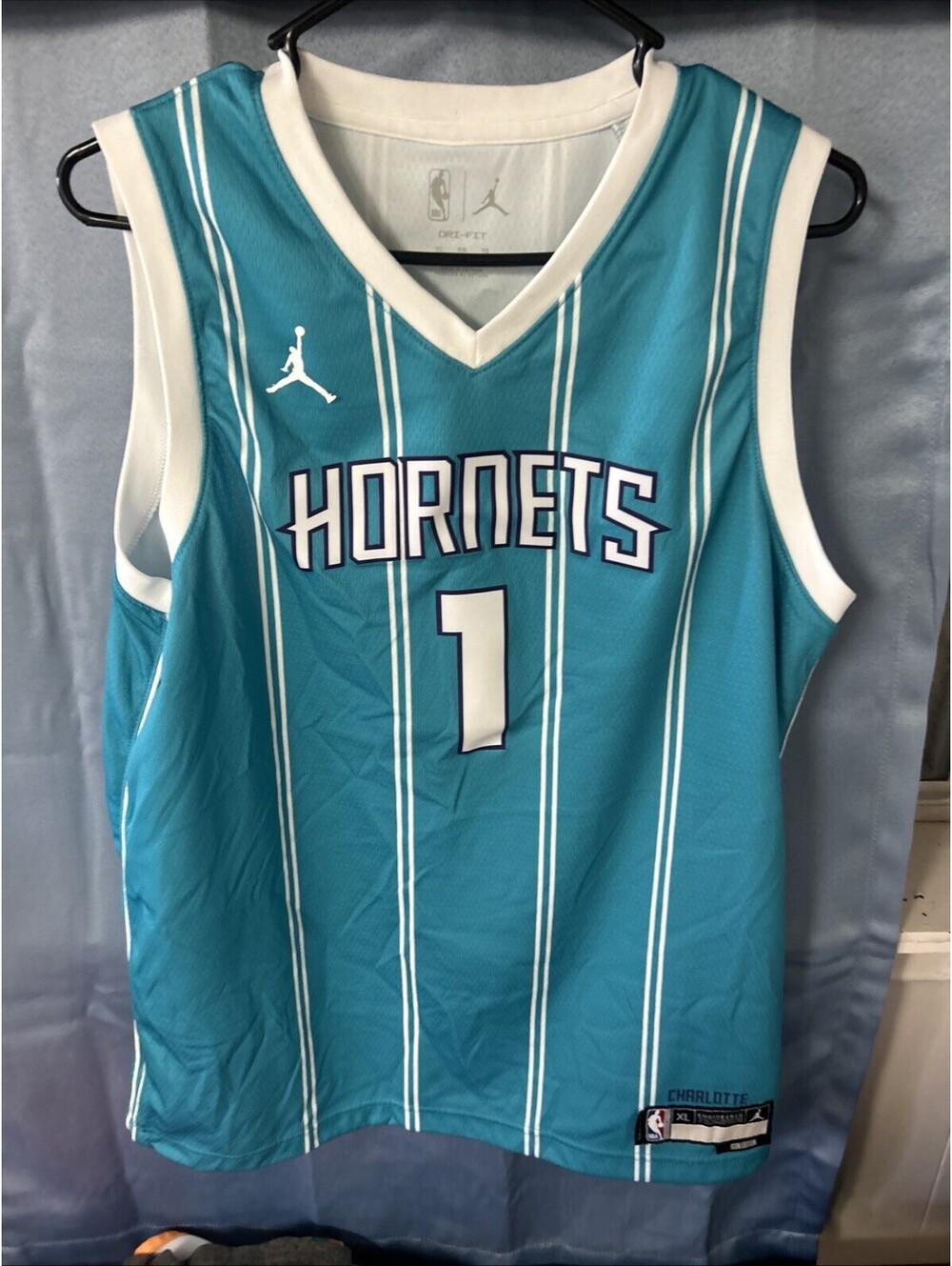 Nike Jordan LaMelo Ball Charlotte Hornets Icon Edition Teal Jersey 18/20 XL